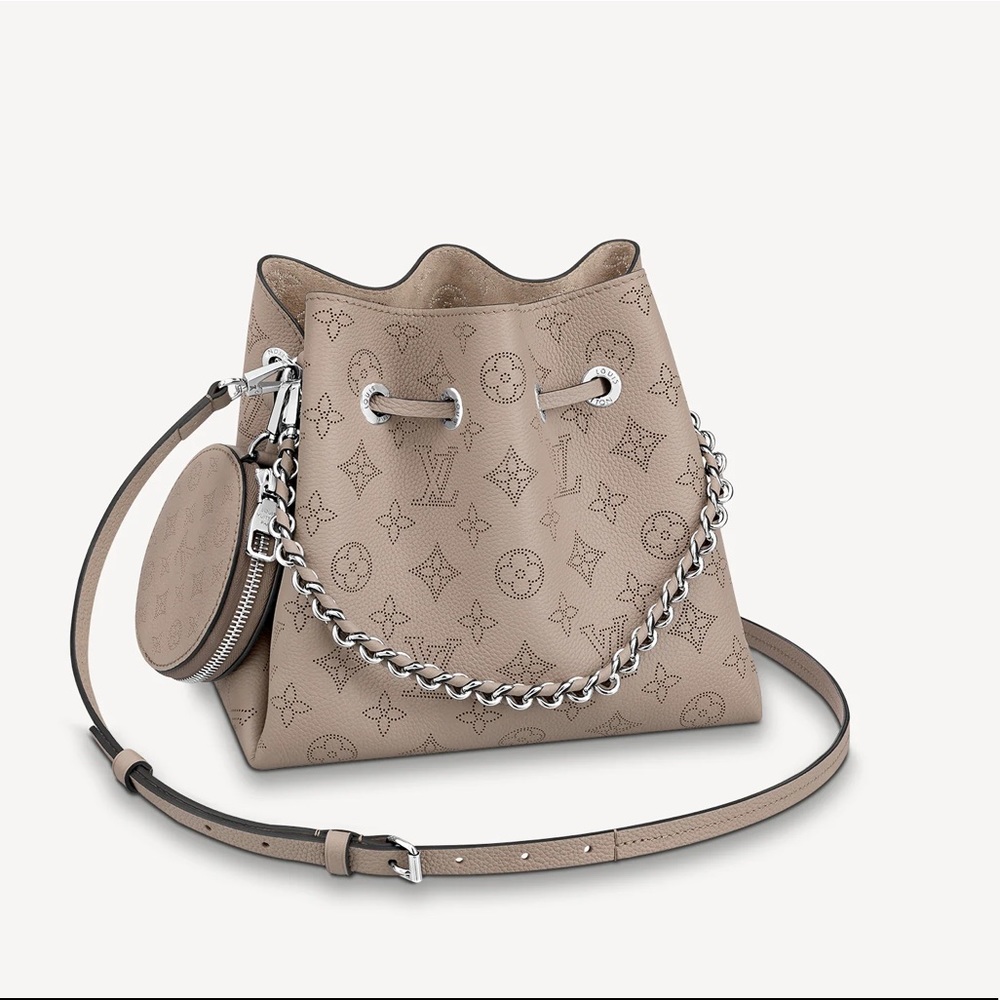LV Bella bucket bag - SOLD OUT/RARE COLOR